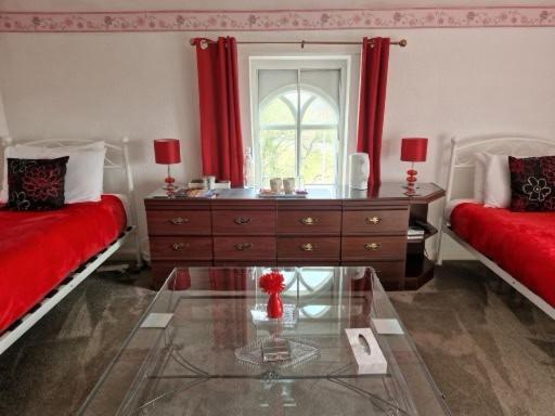 Ty Llew Hotel Llandysilio ภายนอก รูปภาพ